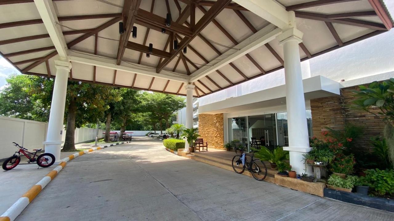 Seaview Beachfront Maephim Beach A12 A13 Rayong Exterior photo